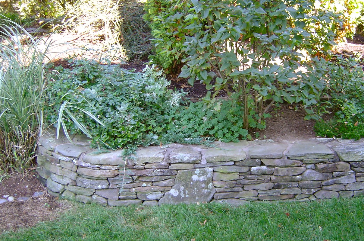Fieldstone wall in Marblehead, MA