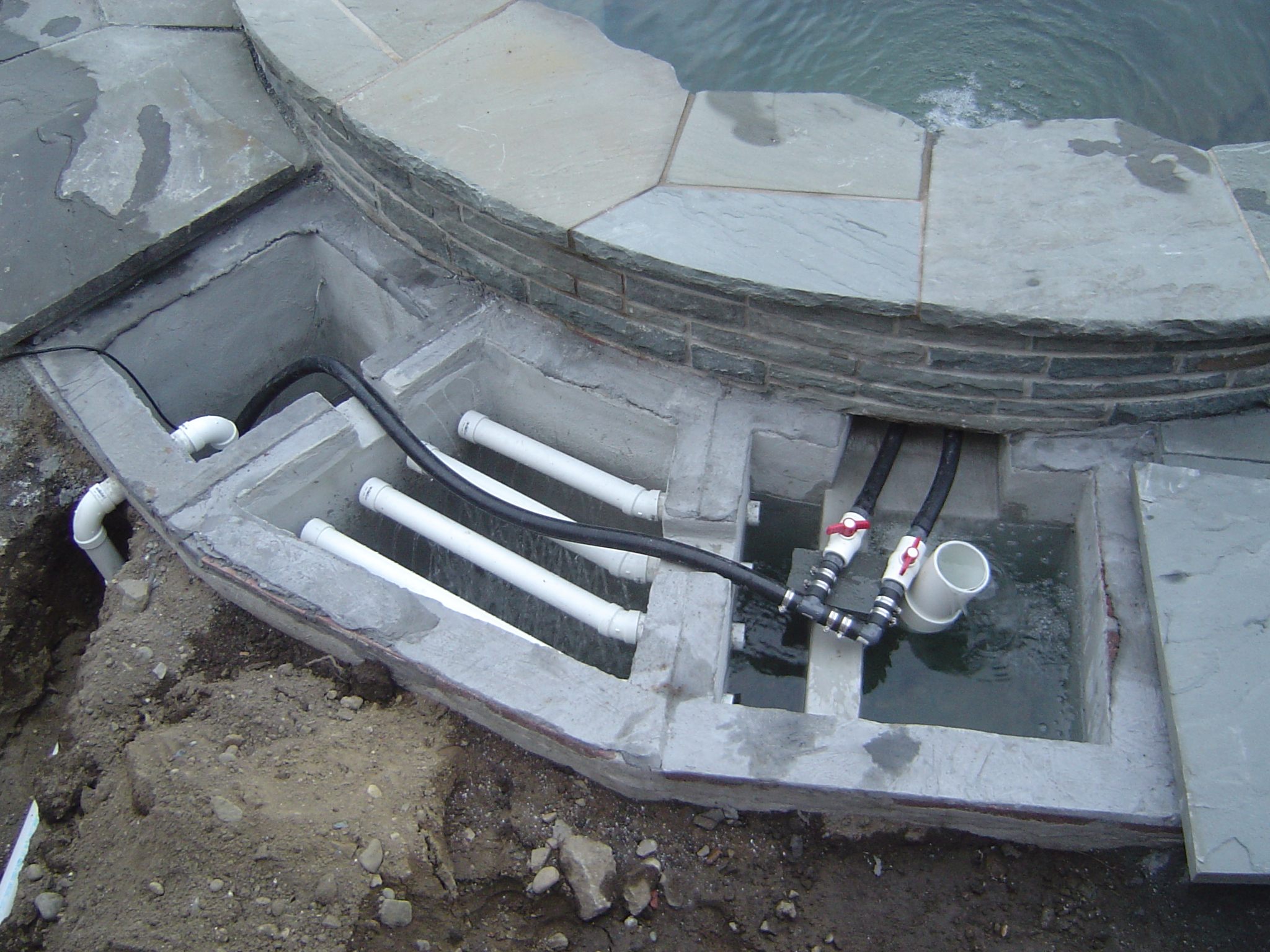 Custom three chamber gravity fed trickle biofilter system