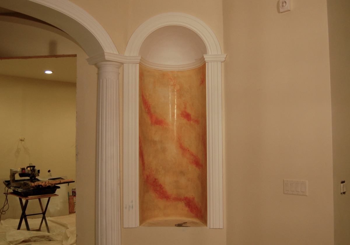 Venetian plaster niche